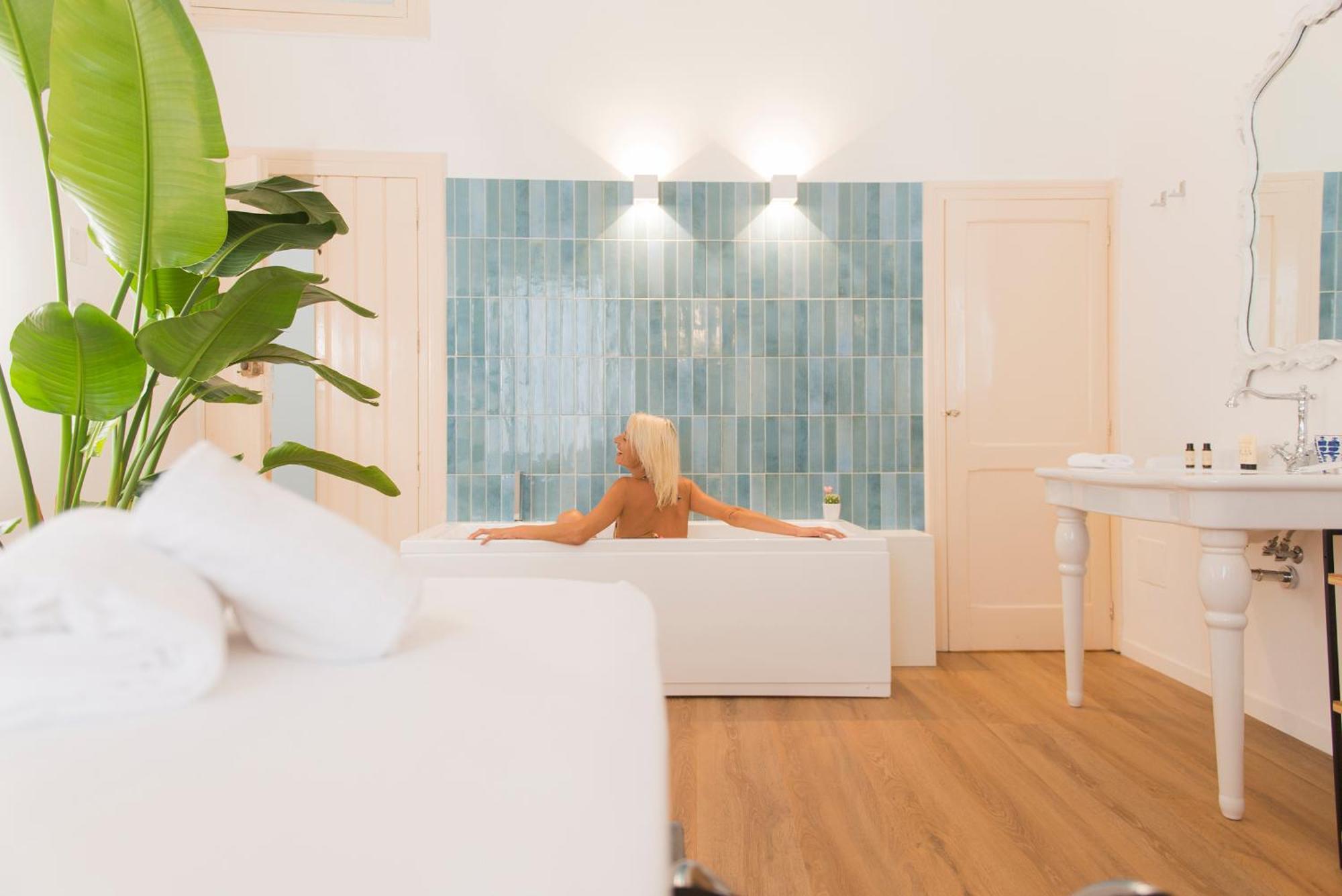 Almami Loft & Rooms Monopoli Eksteriør billede